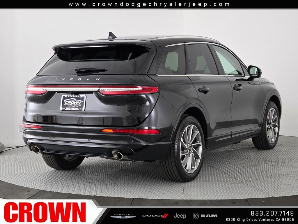 Used 2024 Black Lincoln Grand Touring image 7