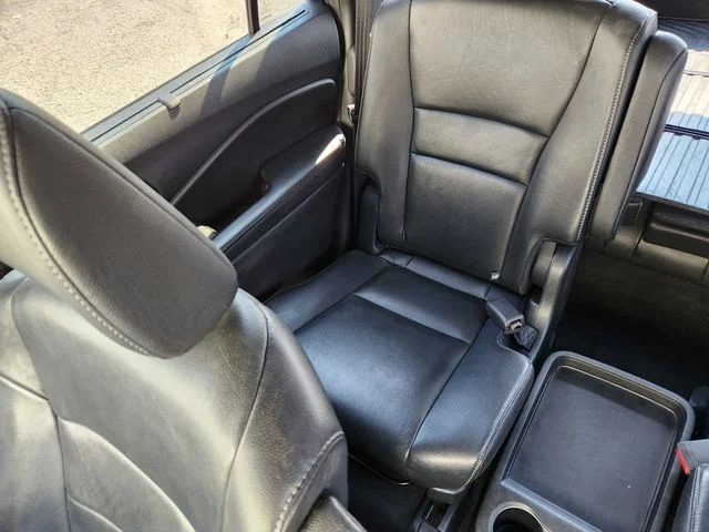 Used 2019 Black Honda Touring image 14