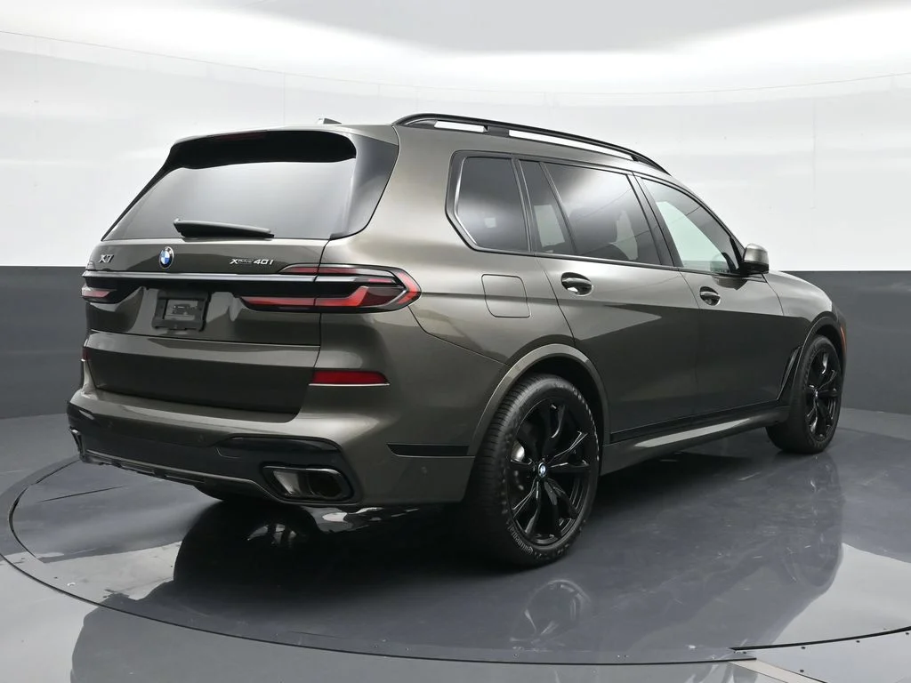 Certified Used 2025 Green BMW xDrive40i image 14