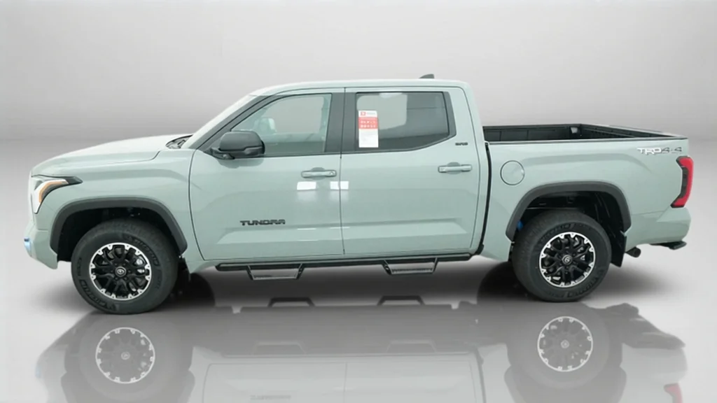 New 2026 Lunar Rock Toyota SR5 image 2