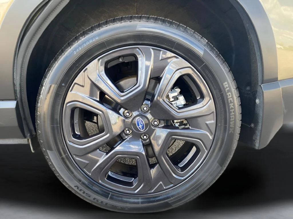 Used 2023  Subaru Onyx Edition Limited image 38