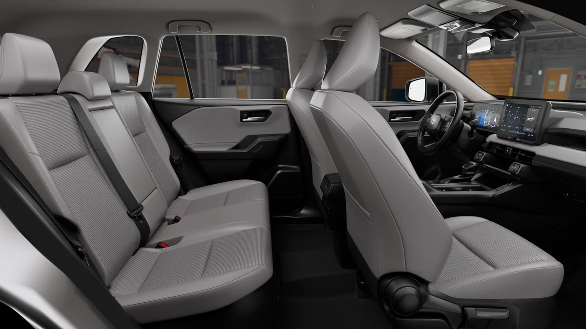 New 2026 Wind Chill Pearl Toyota XLE Premium image 21