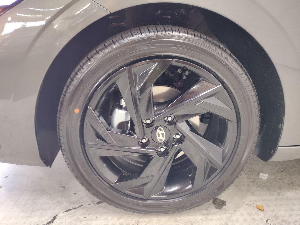 New 2026 Gray Hyundai SEL Sport image 5