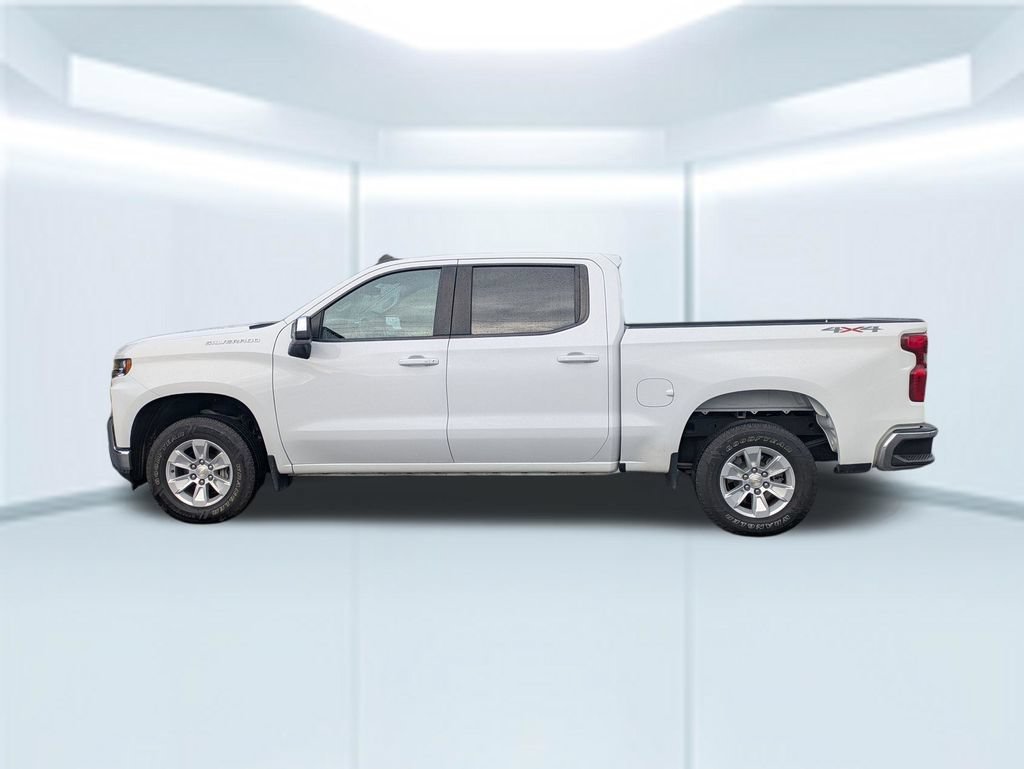 Used 2021 SUMMIT WHITE Chevrolet LT image 2