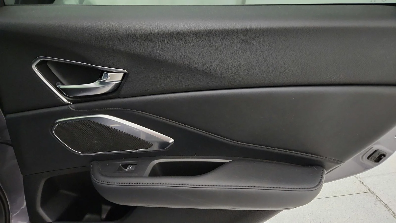 Used 2019 Gray Acura Base image 42