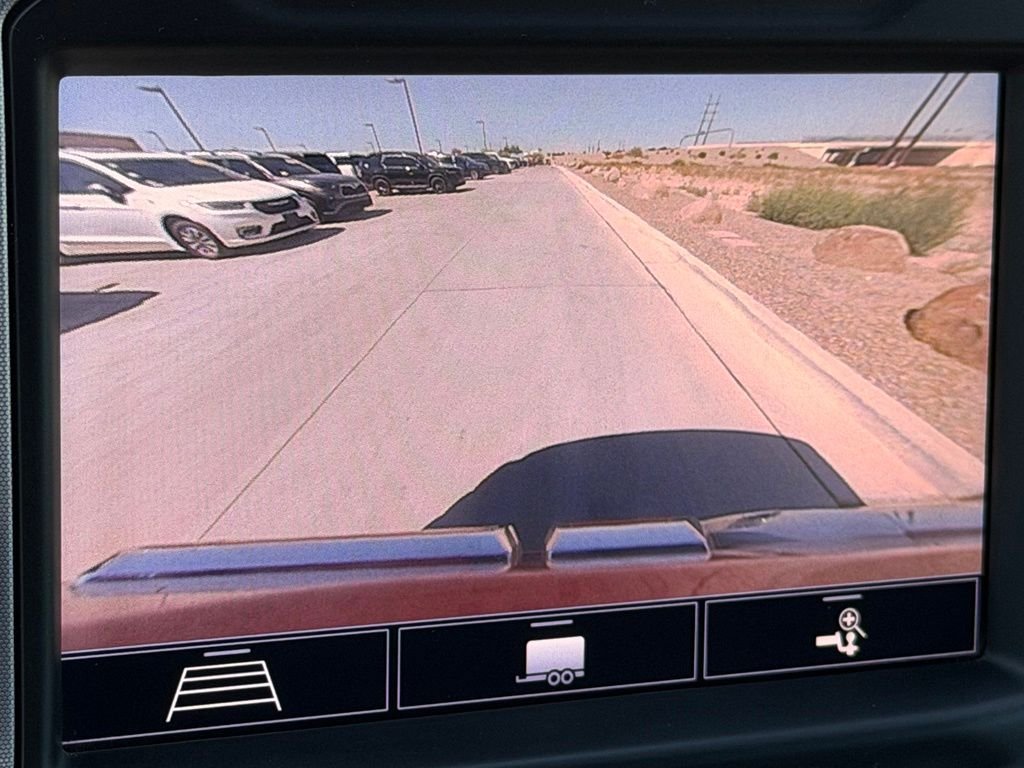 Used 2020 Red GMC Elevation image 22
