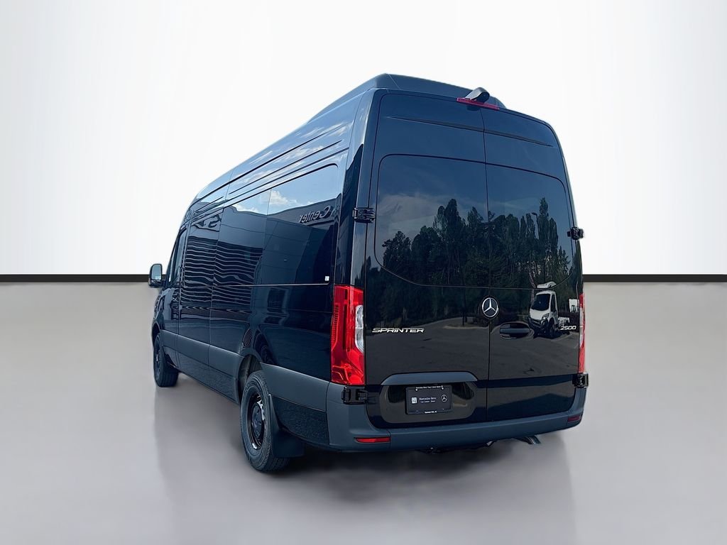 New 2026  Mercedes-Benz Passenger 170 WB image 10