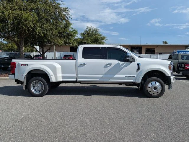 Used 2020 Star White Ford Platinum image 2