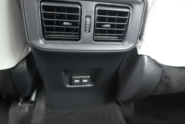 Used 2024 Beige Toyota XLE Premium image 18