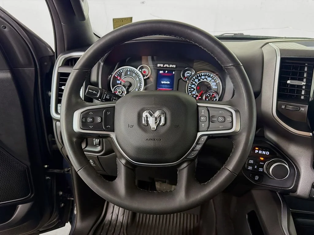 Used 2025  Ram Big Horn image 13