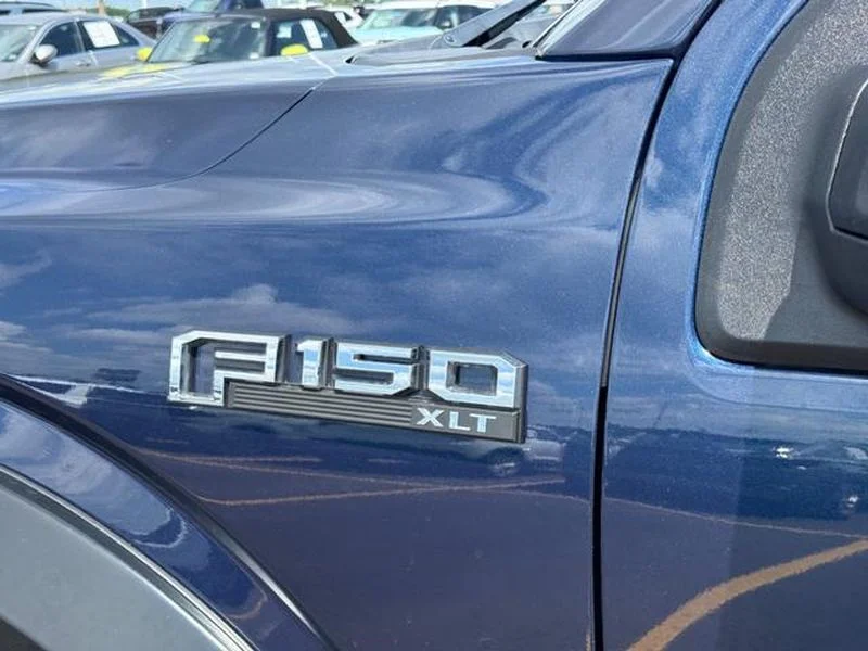 Used 2020 Blue Jeans Metallic Ford XLT image 8