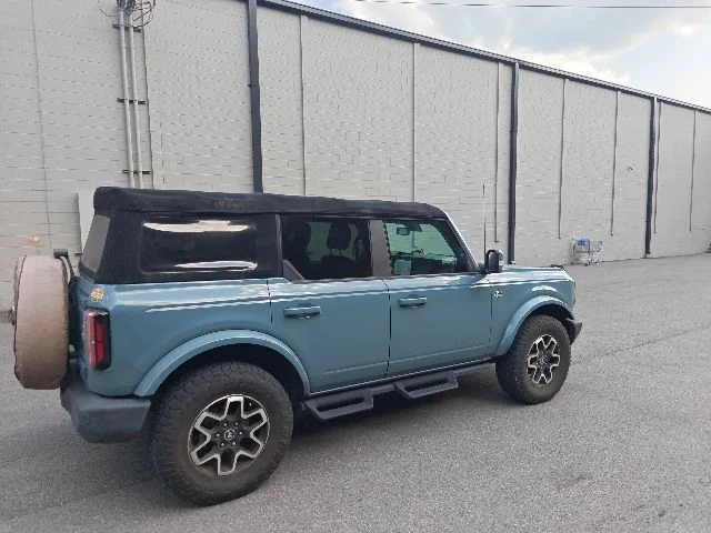 Used 2022 Blue Ford Outer Banks image 3
