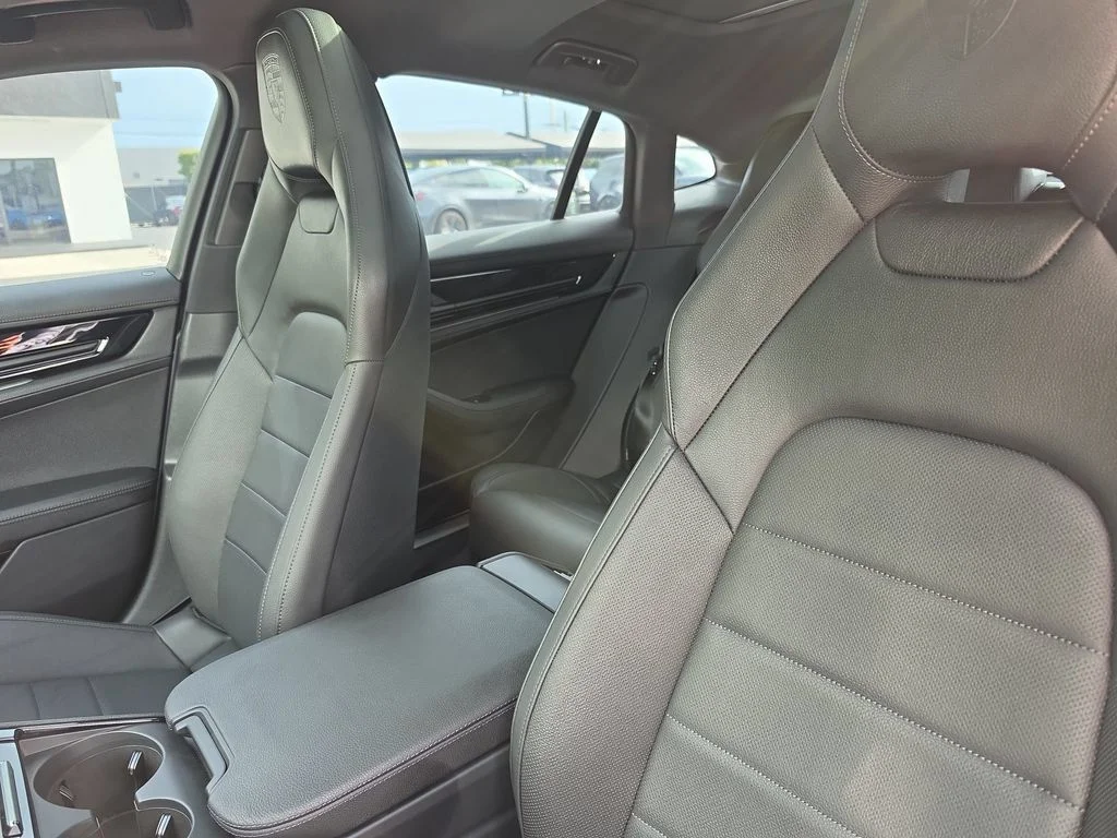 Used 2024 White Porsche 4 image 21