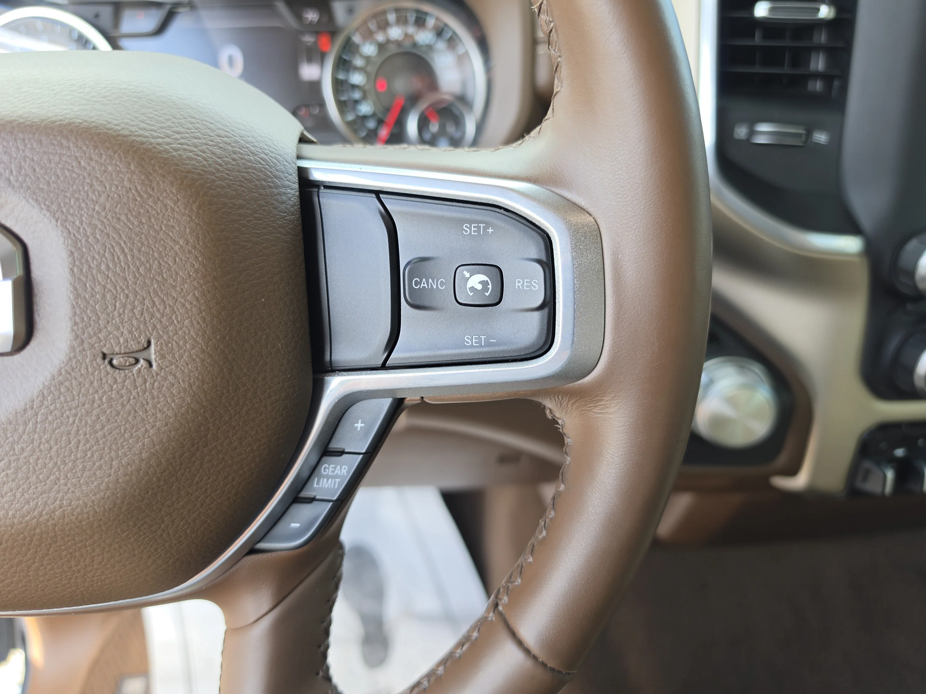 Used 2019 Maximum Steel Metallic Clearcoat Ram Laramie image 34