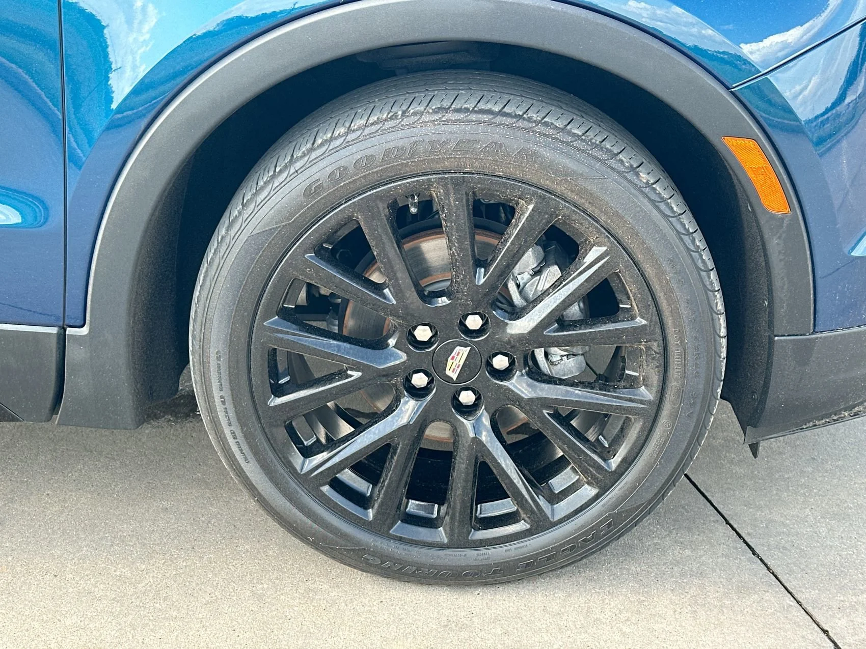Used 2019 Atlantic Metallic Cadillac FWD Sport image 10