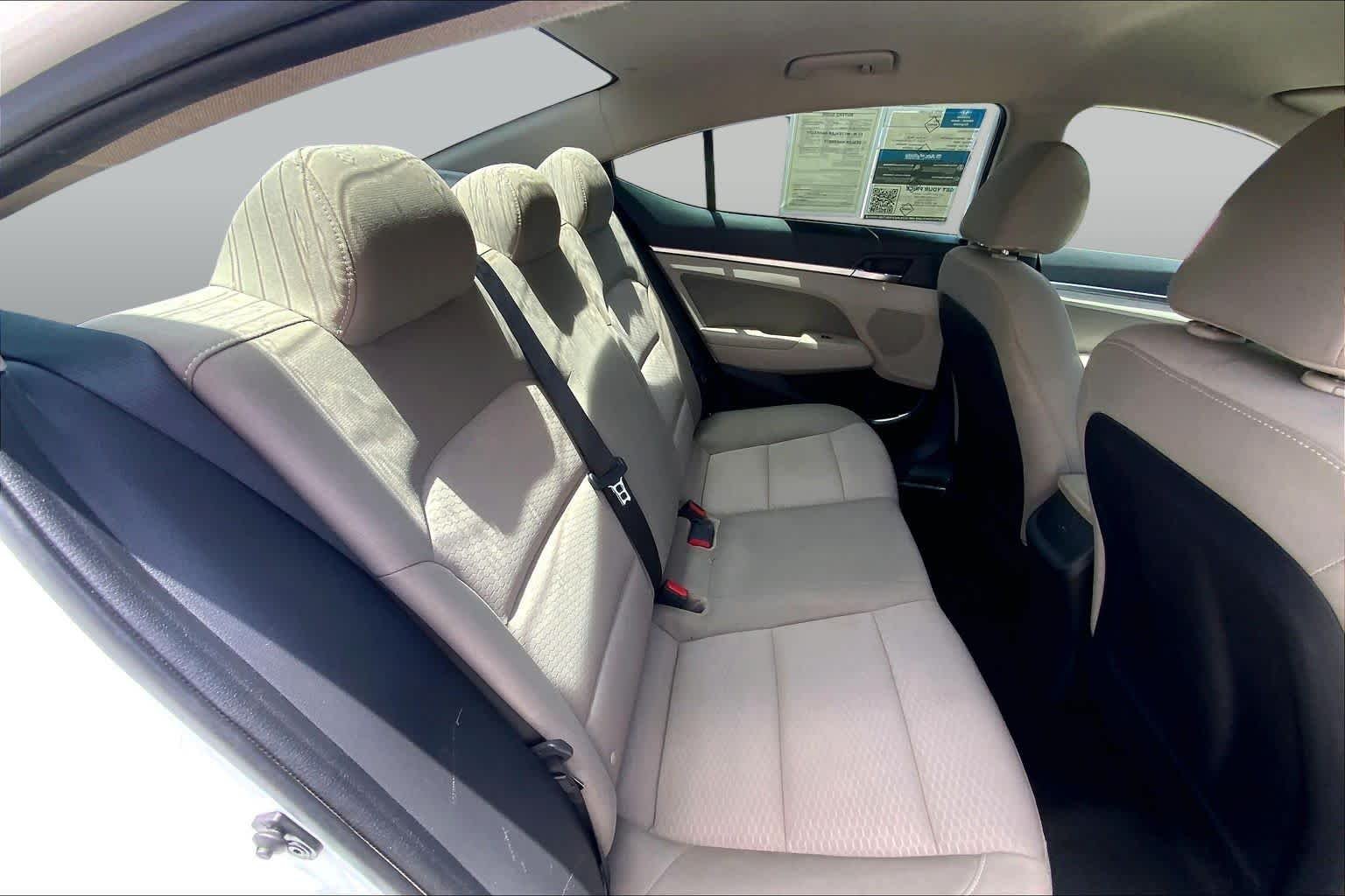 Used 2020 Quartz White Pearl Hyundai SEL image 19