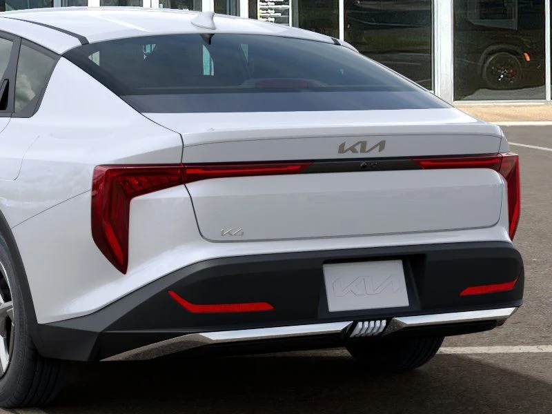 New 2026 Snow White Pearl Kia LXS image 13