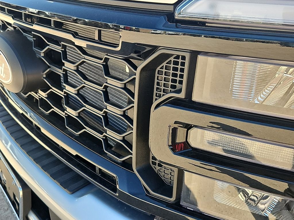 New 2027 Silver Ford F250 4X4 CREW/C image 14