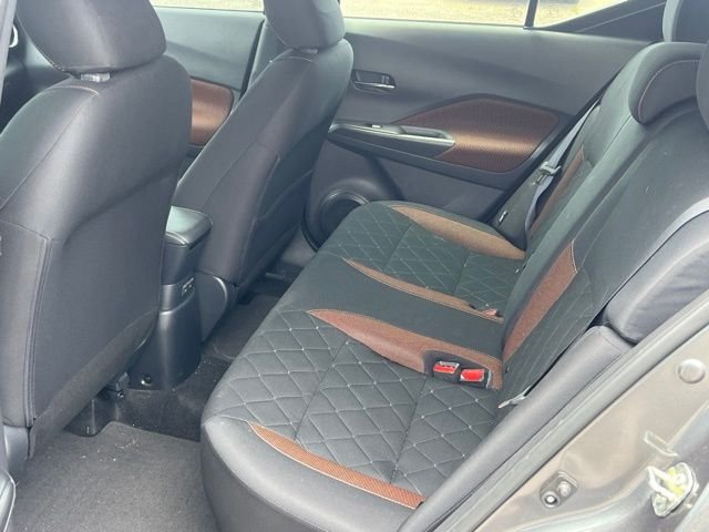Used 2020 Gray Nissan SR image 10
