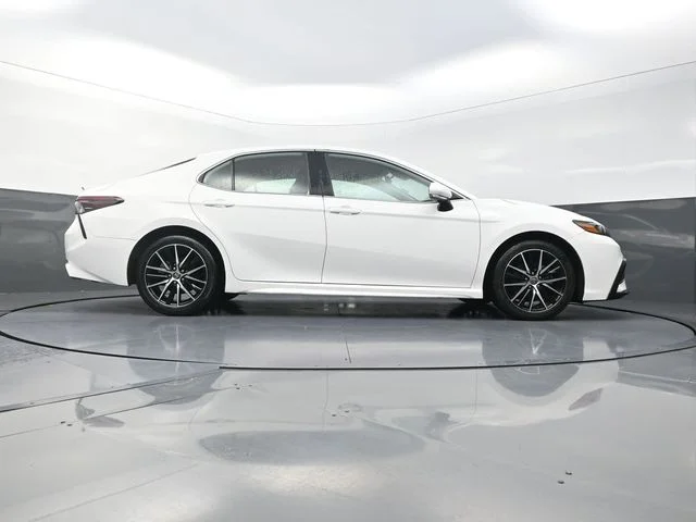 Used 2024 White Toyota SE image 37