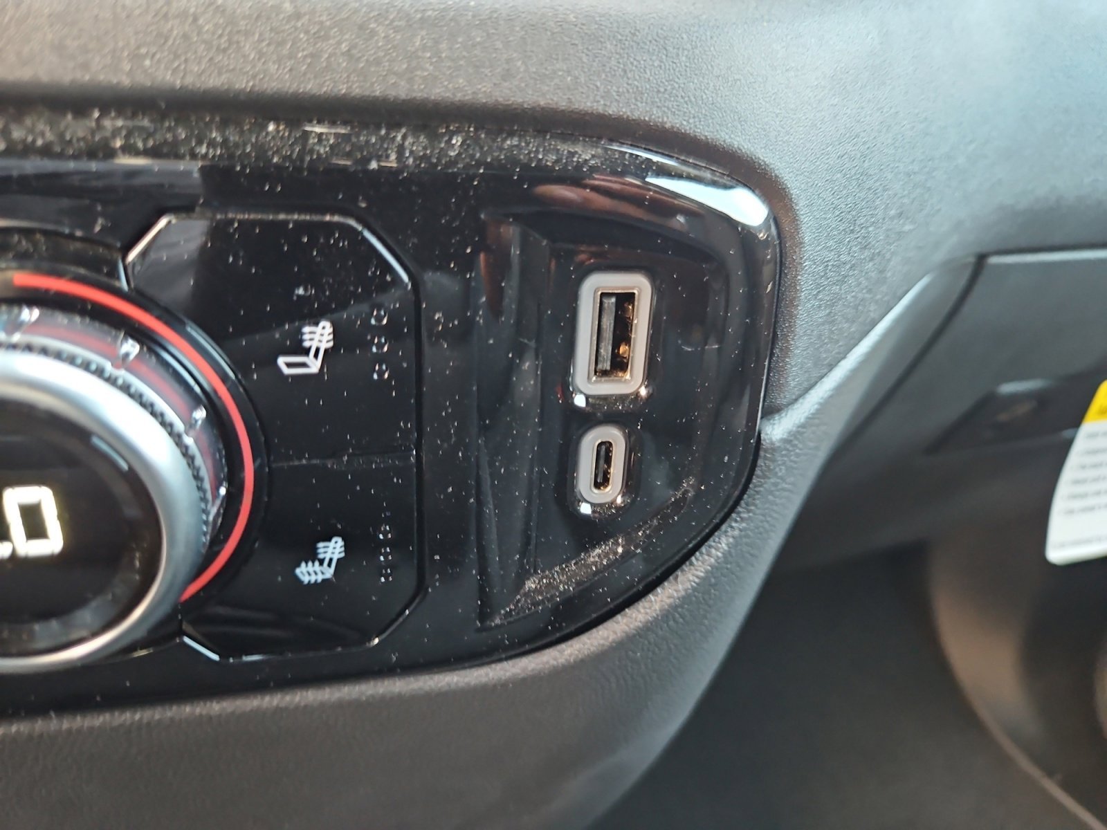 Used 2024 Titanium Rush Metallic GMC Elevation image 19