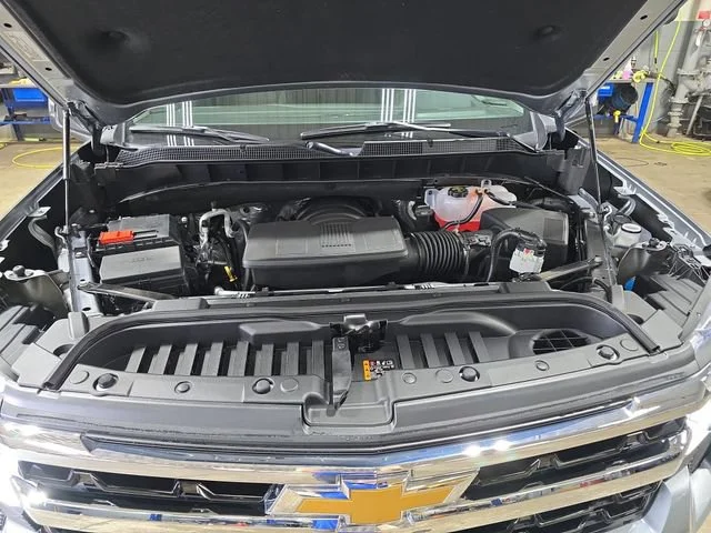 New 2026 Sterling Gray Metallic Chevrolet LT image 32