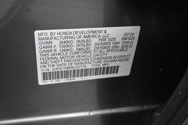 Used 2024 Silver Acura Advance image 18