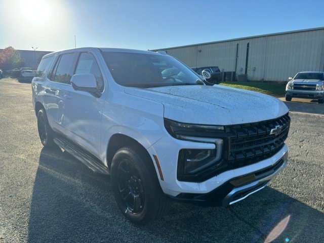 2026 Chevrolet Tahoe Fleet - Photo 2