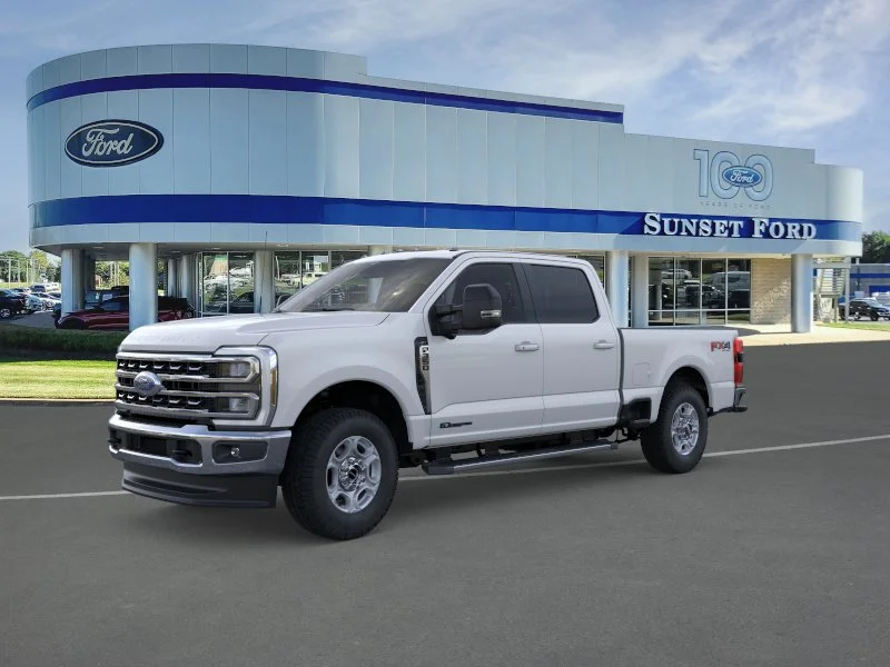 New 2026 Oxford White Ford XLT image 1