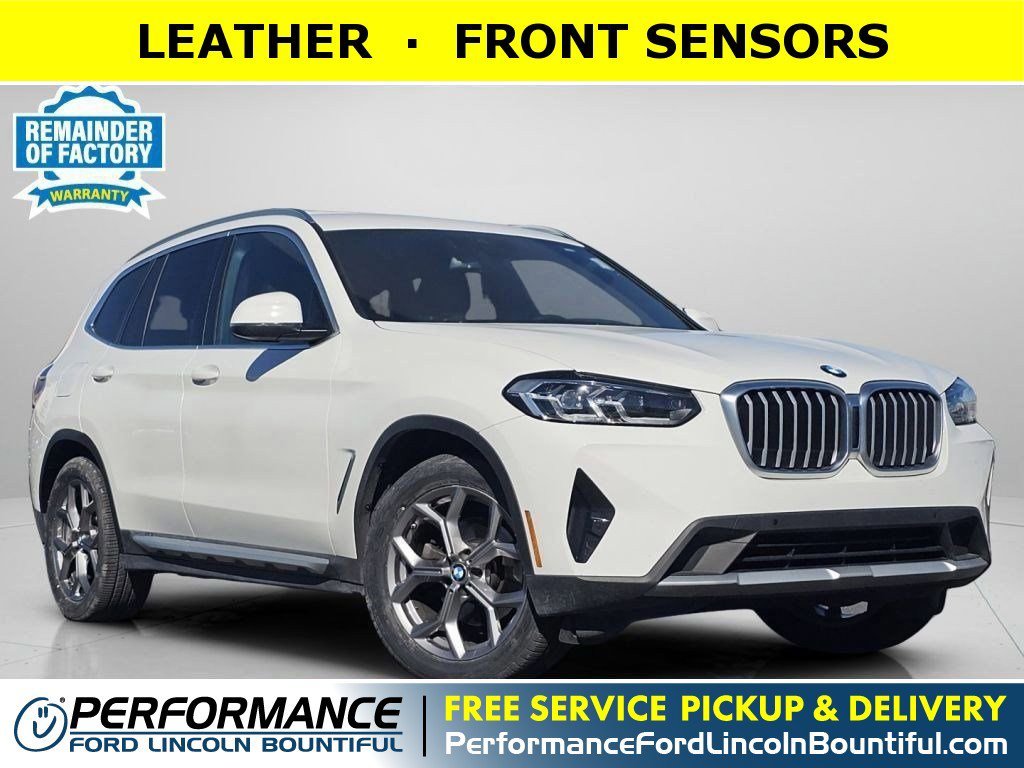 2022 BMW X3 xDrive30i's photo