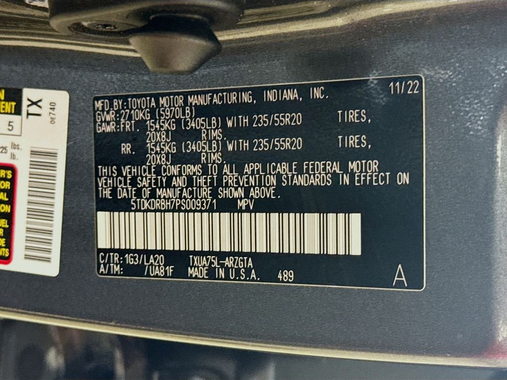 Used 2023 Magnetic Gray Metallic Toyota Platinum image 33