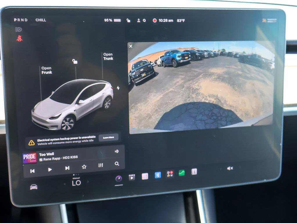 Used 2021 White TESLA Long Range image 27