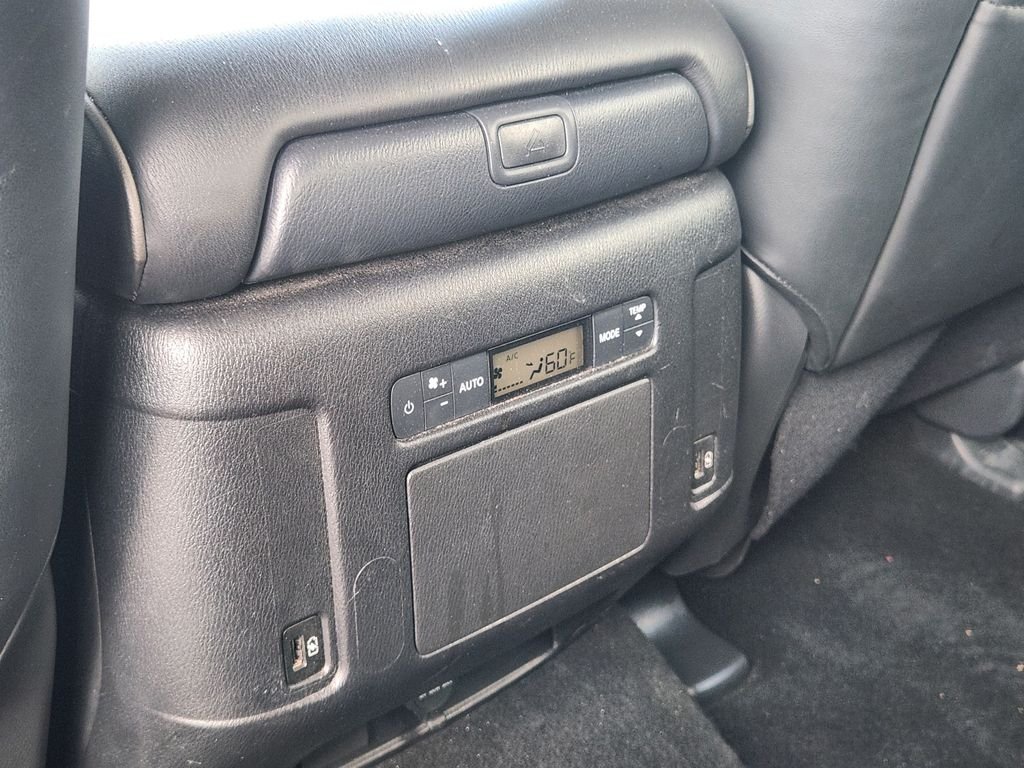 Used 2024 Gray INFINITI LUXE image 30