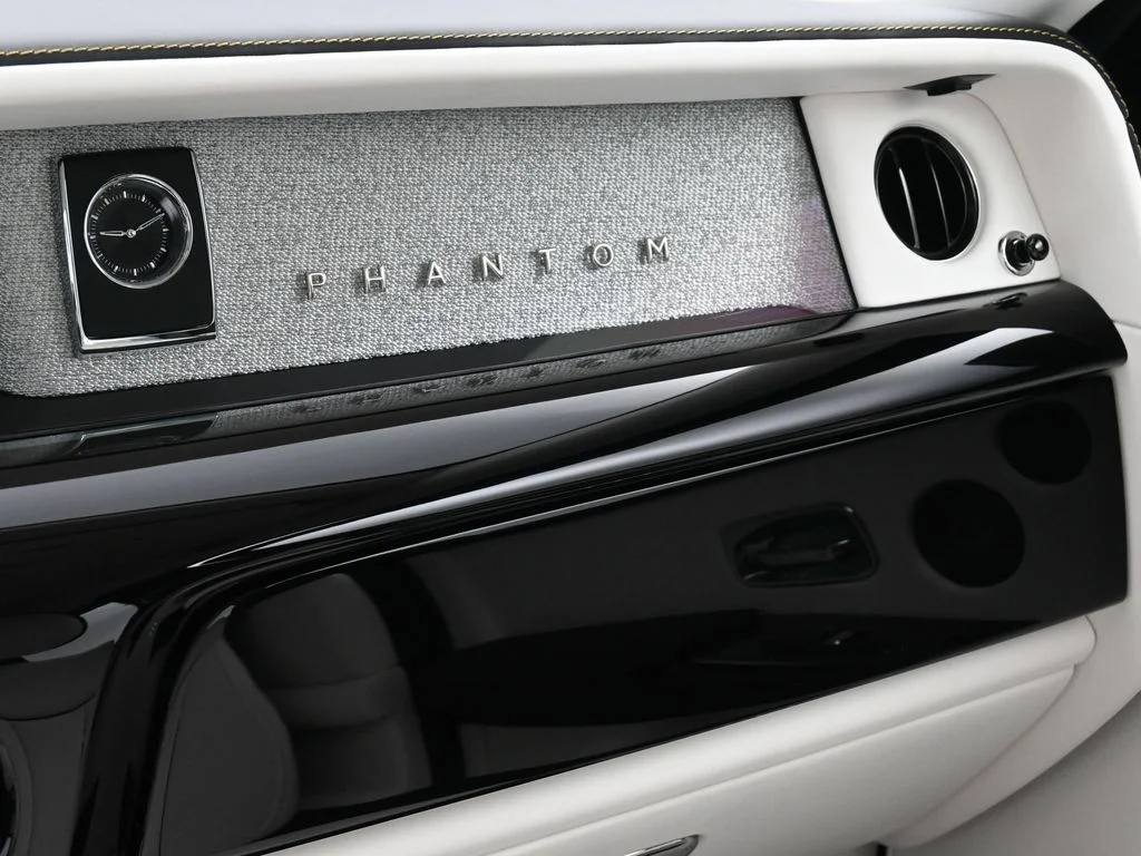 Used 2025 Black Rolls-Royce  image 20