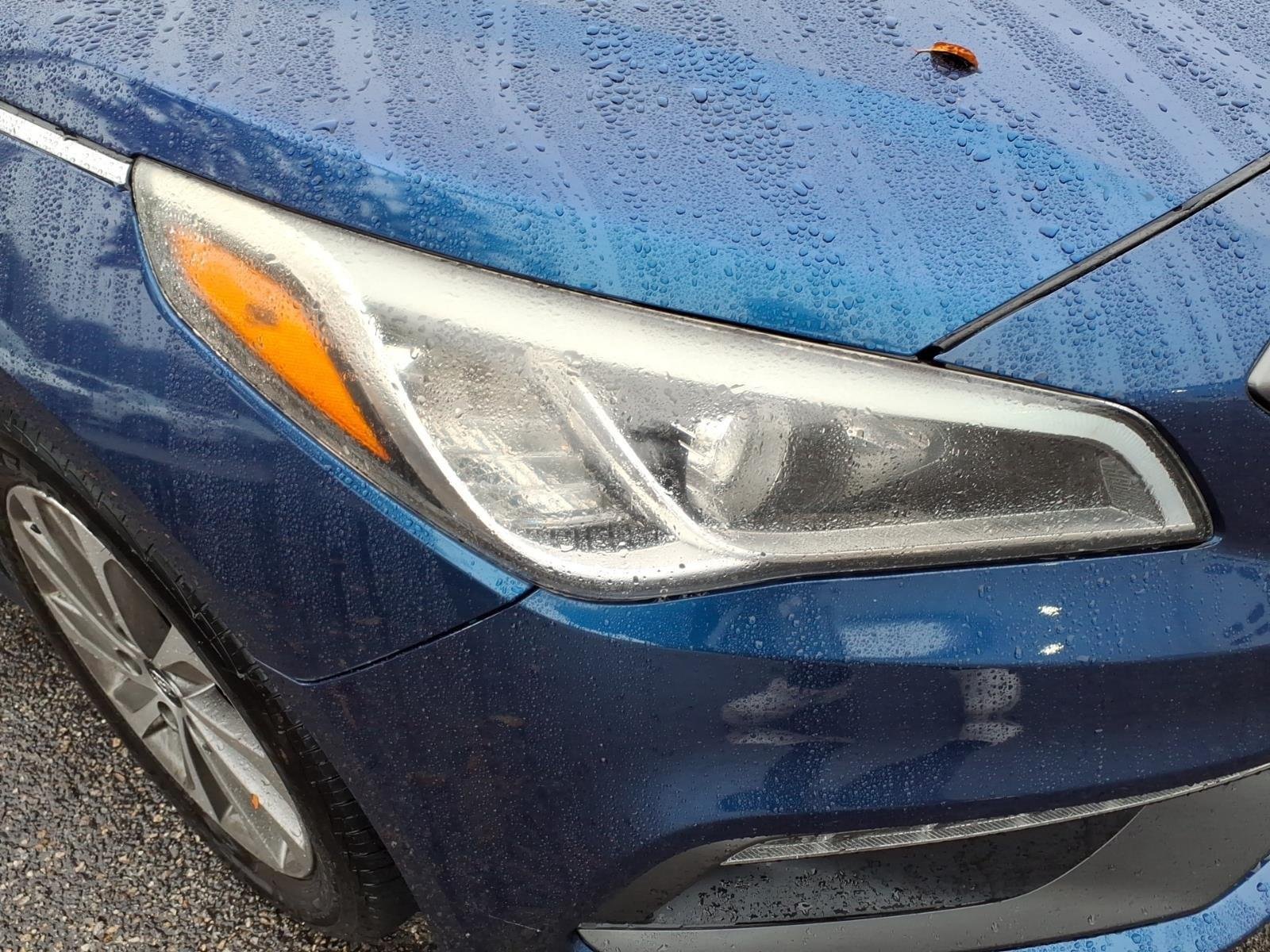 Used 2016 Lakeside Blue Hyundai 2.4L Sport image 11