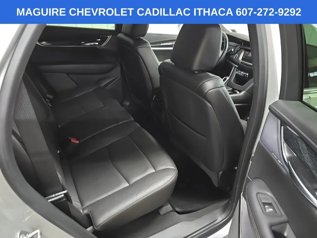 Used 2020 RADIANT SILVER METALLIC Cadillac Premium Luxury AWD image 18