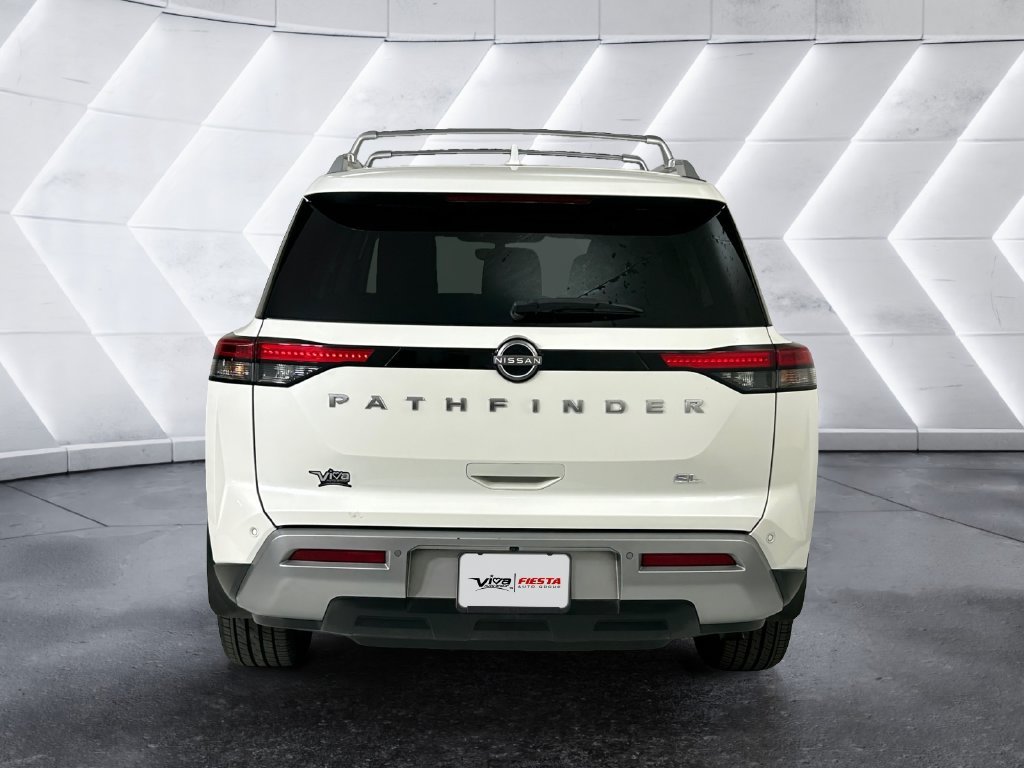 Used 2024 White Nissan SL image 5