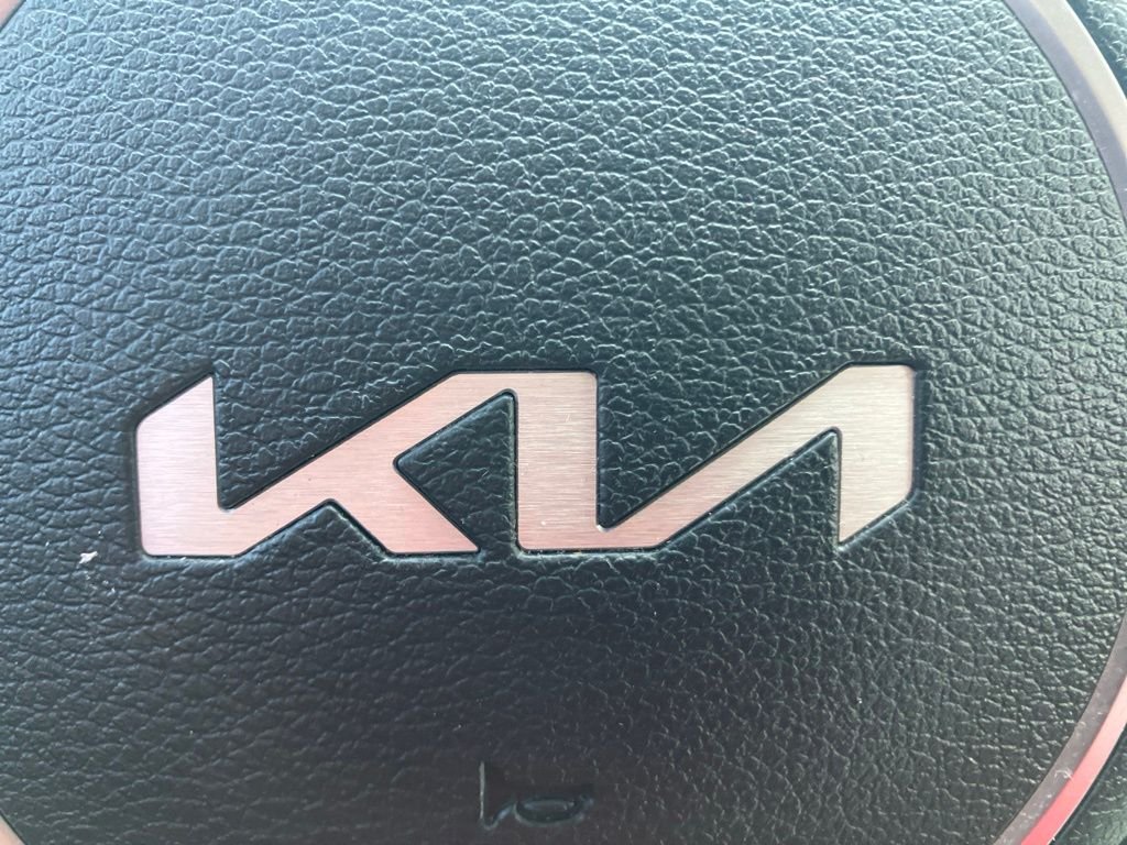 Used 2023 White Kia LX image 14