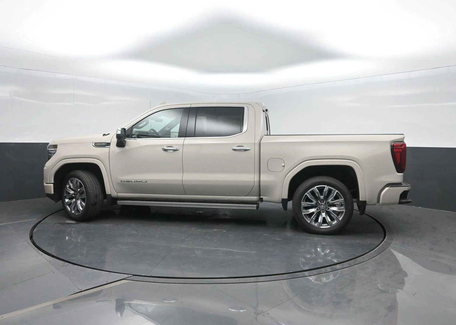 2026 GMC Sierra 1500 Denali - Photo 46