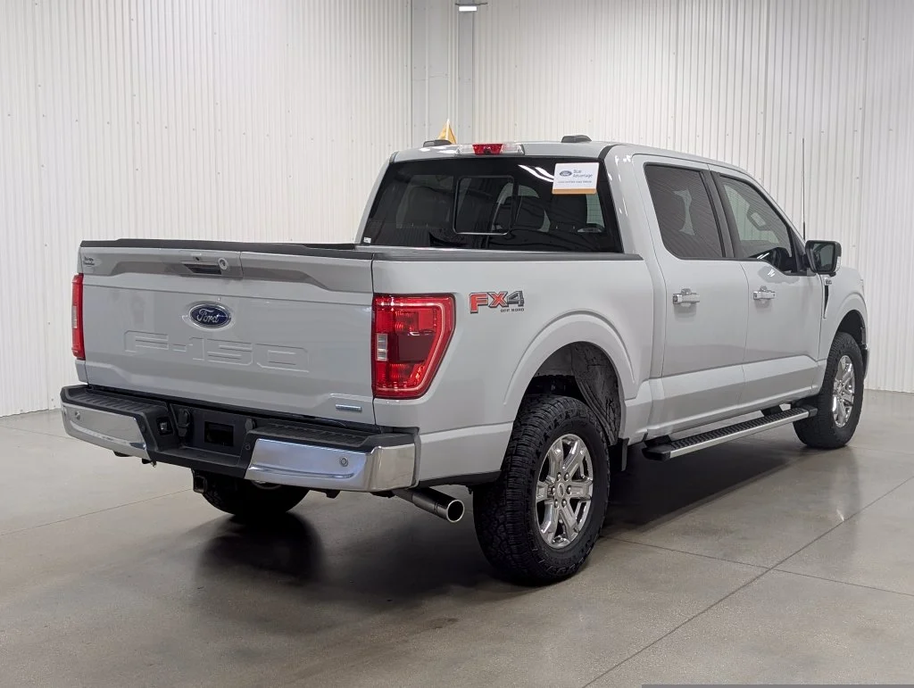 Certified Used 2023 Avalanche Ford XLT image 24