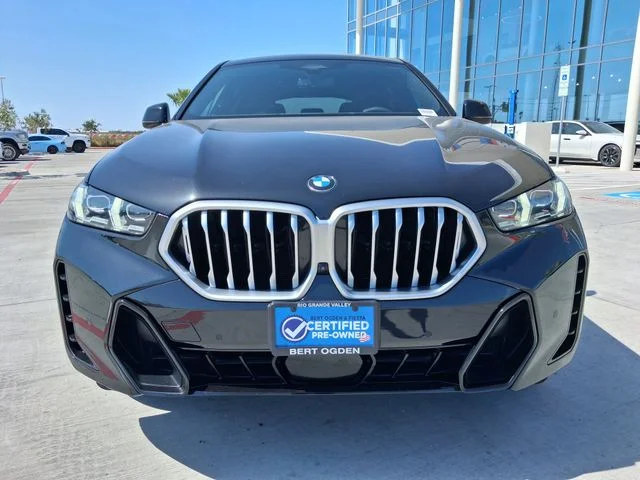Used 2025 Black BMW xDrive40i image 3
