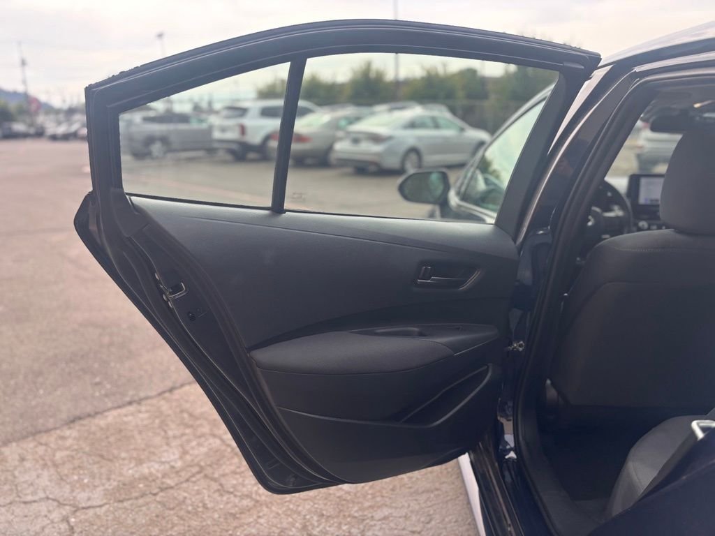 2024 Toyota Corolla LE - Photo 21