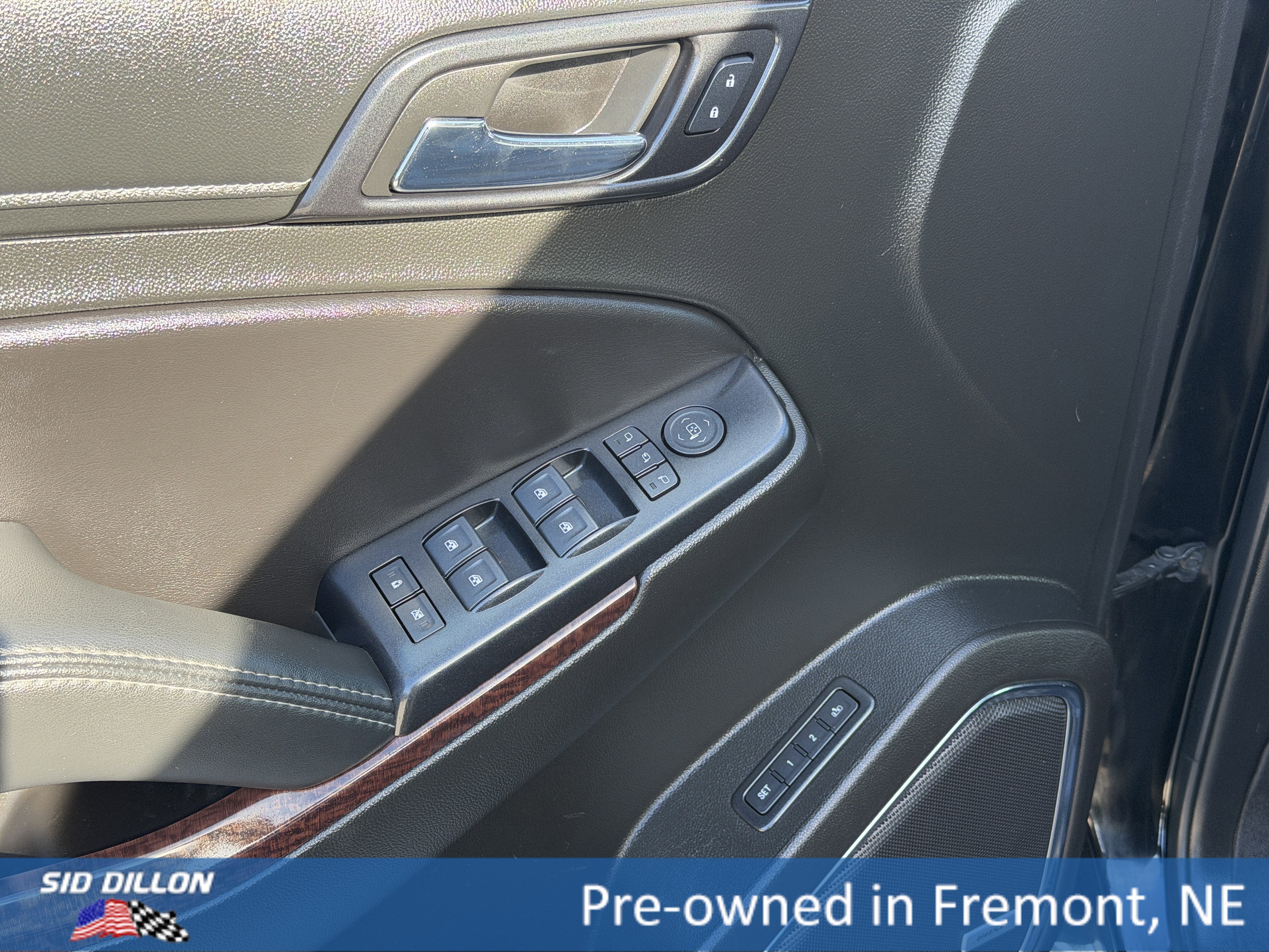 Used 2018 ONYX BLACK GMC SLT image 15