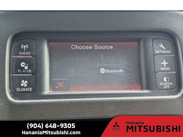 Used 2016 White Dodge SE image 21