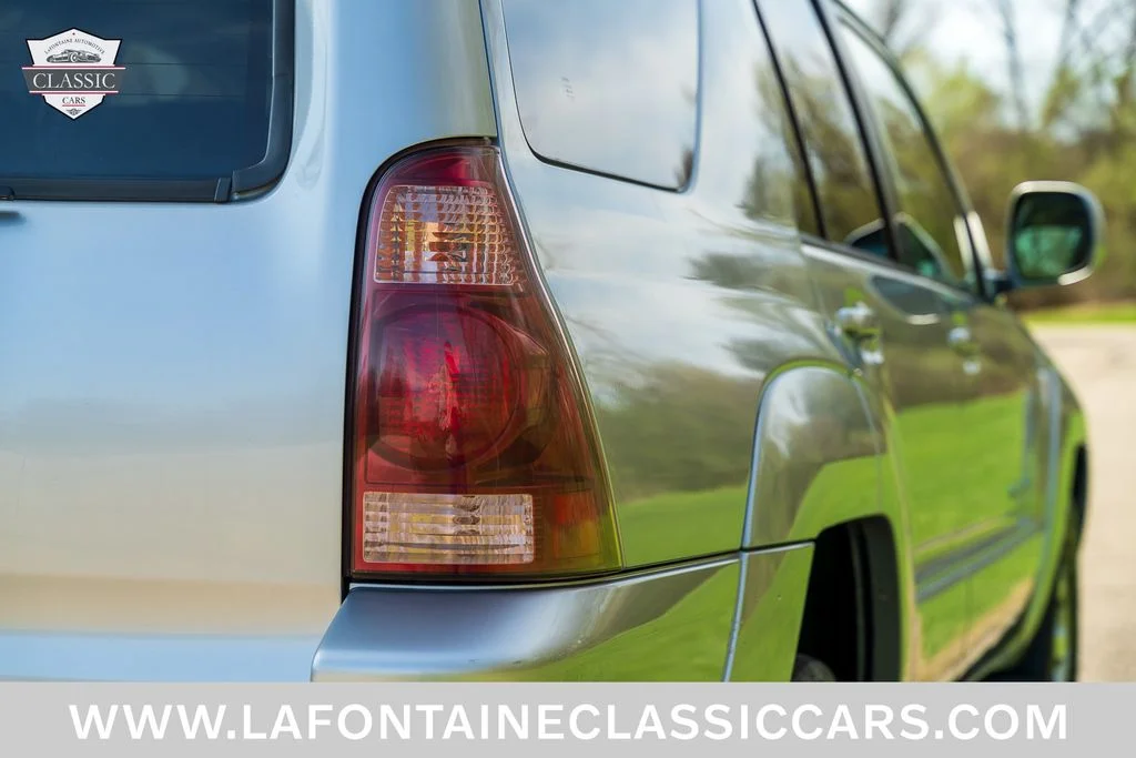 Used 2003 Silver Toyota SR5 Sport image 22