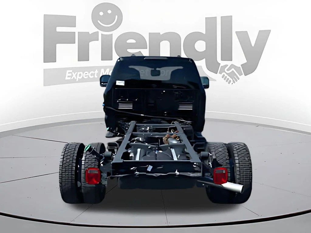 New 2026 Agate Black Metallic Ford F-550® XLT image 6