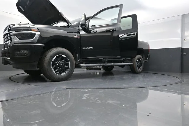 2026 RAM 2500 Laramie - Photo 32