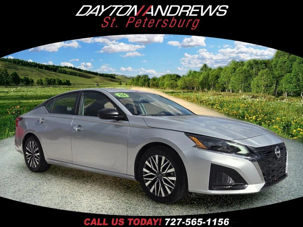 Used 2024 Silver Nissan 2.5 SV image 1