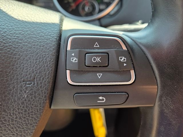 Used 2013 Black Volkswagen 2.0L TDI image 27