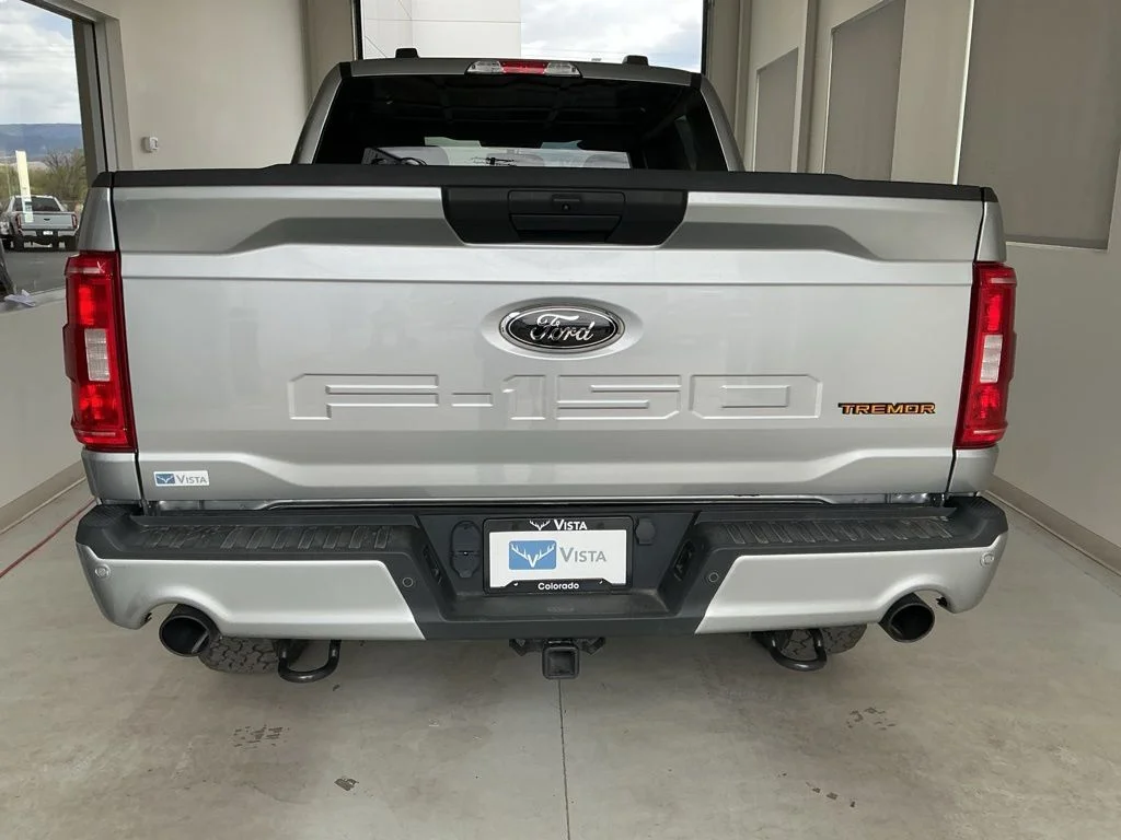 Used 2022 Iconic Silver Metallic Ford Tremor image 6